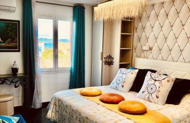 Superbe Villa 5 étoiles Presqu'Île de Giens la Madrague Rita la Villa d'Or vue mer piscine - Foto 23