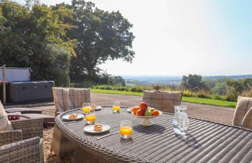 Sherway Coach House - Photo 2