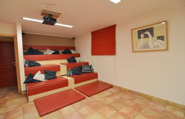 Scenic Villa Near Lake View - Photo 31