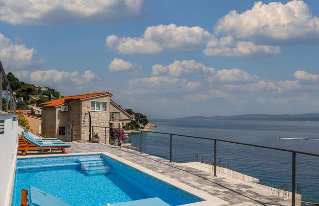 Pool Apartment Yellow Sun Omiš - Photo 7