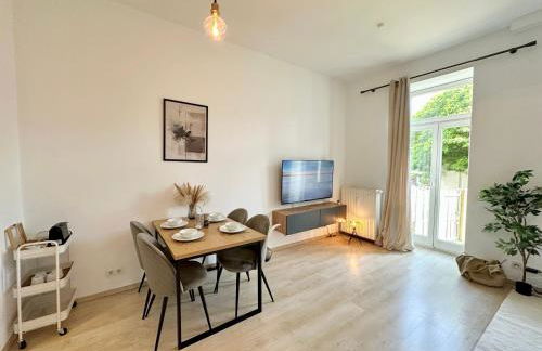 LIVA Stays Schwerin Zentrum - 4 Ferienwohnungen mit Küche und WLAN - Nähe Hauptbahnhof - Ideal für Familien & Monteure - Foto 5