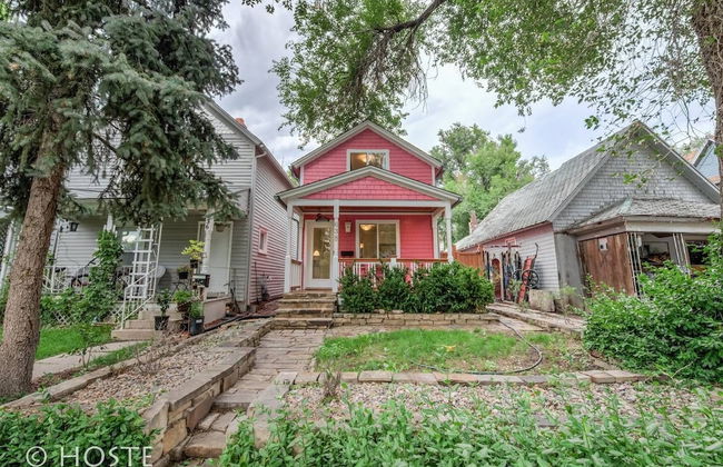 Perfect Cottage Downtown Great Patio! - Photo 33