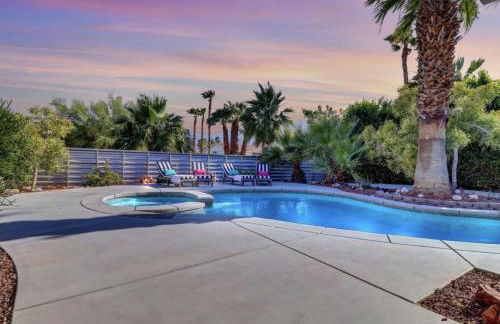 Dive into Desert Wonderland Pool, Spa, Fire Pit - Foto 26