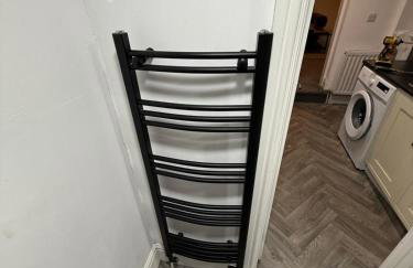 ResiLets - 1st Floor Plessey Road Apt - Foto 17