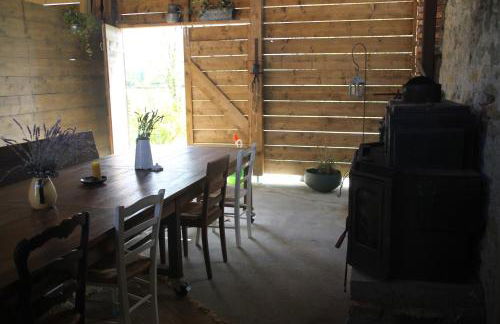 Relax in this privately located farmhouse - Foto 29