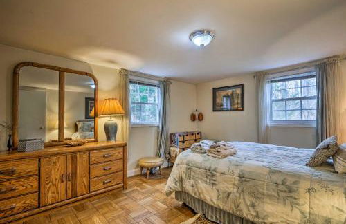 3 Mi to NIH! Spacious Bethesda Apt with Yard - Photo 17