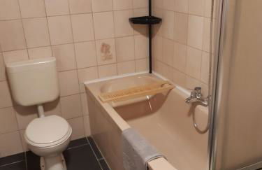 Schalke GelsenkirchenSie wollen Günstig und KomfortabelWir auch für unsere bestenDie Gäste - Foto 29