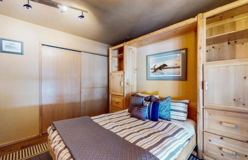 Tastefully-Updated, Classic Tahoe Family Home - Photo 22