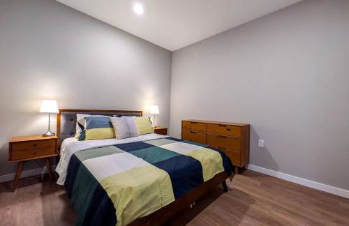 222 Brand New 2 Bedroom 1 KIT 2 BATH 1 Living - Foto 13