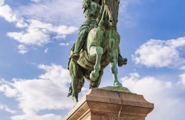 Élégant appartement haussmannien en hypercentre - Foto 19