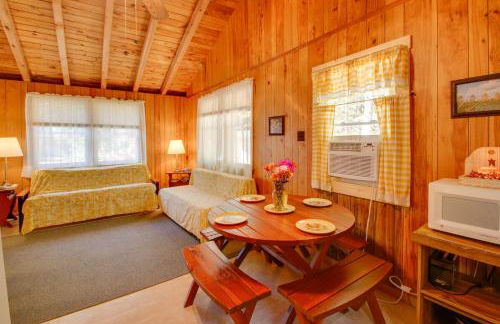 The Birches Raymond Getaway with Beach and Boat Dock - Foto 9