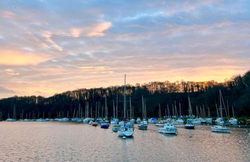 Quai du Val is a Charming Pet and Family Friendly Riverside Gite in Lehon close to Dinan Sleeps 7 - Photo 50
