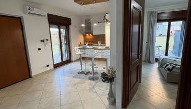 Casetta accogliente indipendente con parcheggio privato - Foto 4