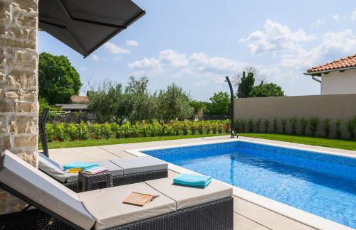 Villa in Maru ini with Private Pool - Foto 14