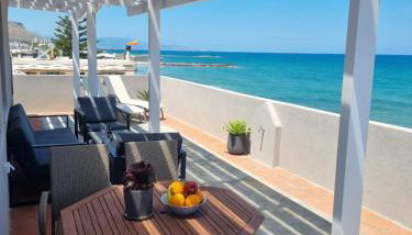 Astra Sea View Apartment, Sea Front - Foto 1