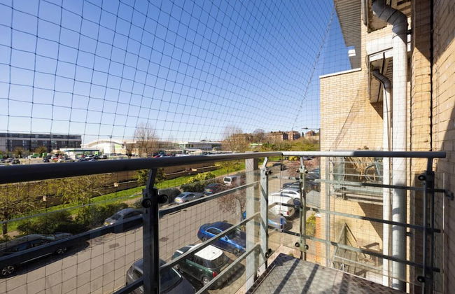 2 Bedrooms Apartment in Wembley - Foto 24