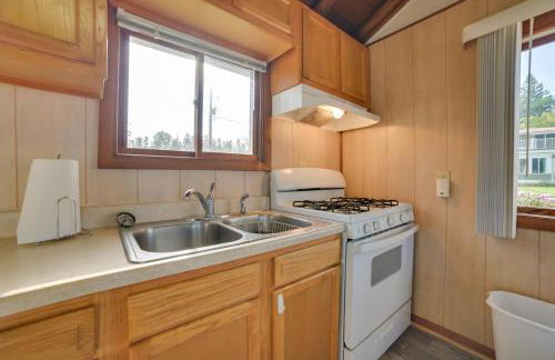 Pet Friendly Lake Cabin Private Dock and Fire Pit! - Foto 10