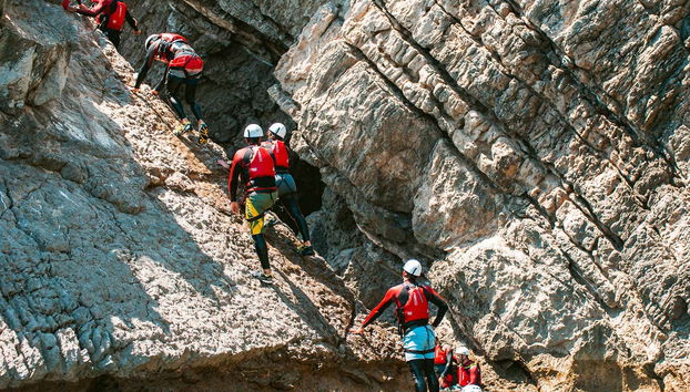 Escalando um penhasco