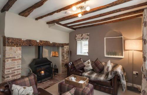 Three Little Pigs Luxury Cottage - Photo 40