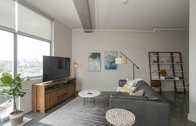 Sleek Furnished Modern Downtown Condo - Foto 22