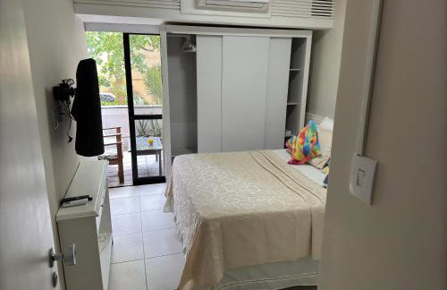 Excelente Flat no Circuito do Carnaval 216P - Foto 11