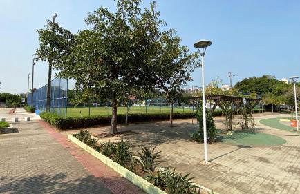 Flat confortável, a 200 metros da praia com estacionamento - Foto 30