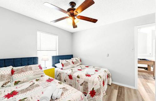 Hot Tub, 4BR with pool table, Pingpong, Air Hockey - Foto 16