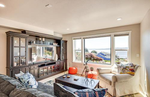 Puget Sound Views Des Moines Apt with Patio - Foto 1