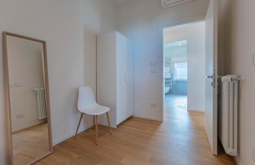 GuestHost - Bologna Hills View - Stunning Attic with Terrace - Photo 17