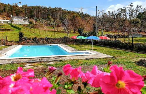 House with Shared Pool in Águeda, Mountain View - Foto 2