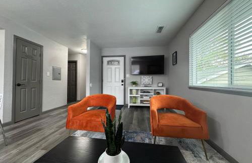 Central Midtown Apt-Secure Parking-Walk to Target - Foto 12