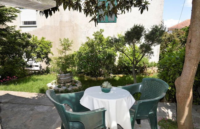 Sea View Apartment on Walking Distance to sea - Foto 24