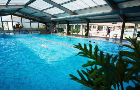 MobileHome Chaleureux Camping 4 étoiles Siblu Les Charmettes - Foto 2