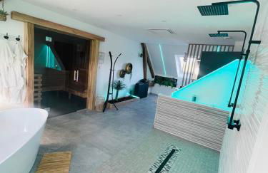 Maison Gite Chez Nounou sauna jacuzzi jardin arboré non clôturé - Photo 9