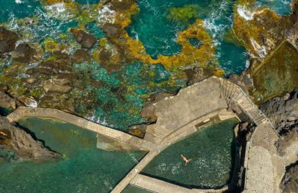 Primera línea en piscinas naturales. - Foto 2