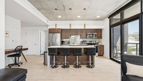 Delta Center 2Bd 2Bath Pool Gym! - Foto 2