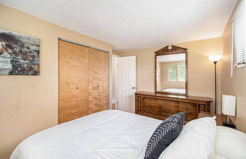 Notre Dame Get Away 4-Bdm 2-mile from Campus BBQ - Foto 13