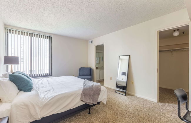 Premium A-Location Apartment - Photo 5