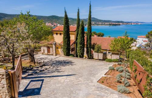 Villa Barotul - Photo 23