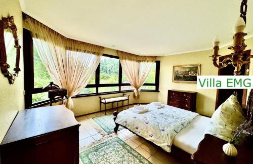 Luxury Ferienhaus Spa Villa Gernsbach mit Pool, Sauna, Garten, Kamin bis 22 Personen - Foto 29