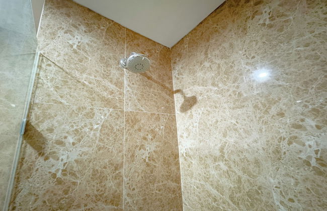 Best Value and Comfortable Living 2BR at Grand Sungkono Lagoon Apartment - Foto 19