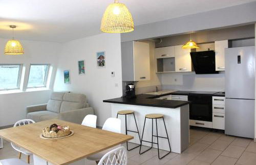 Appartement l'esprit de Lourdes, proche sanctuaire et gare, vue sur le château - Foto 8