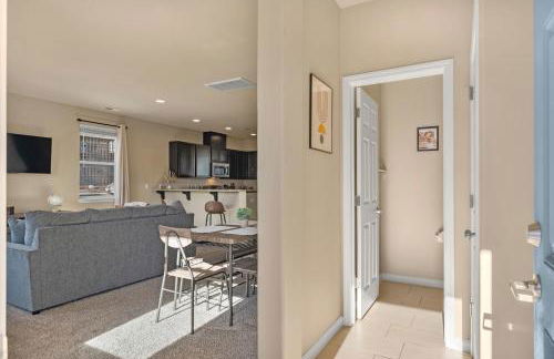 MidTown Hideaway Fire Pit and King Beds - Photo 10