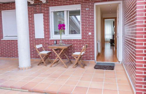 Apartamento Ria de Boo, Con patio privado - Foto 1