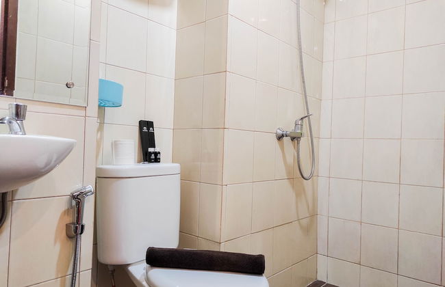 Homey and Comfy Studio at Vida View Makasar Apartment - Foto 8