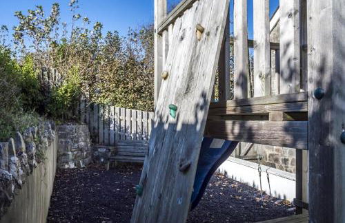 Barn Conversion - Hot Tub - Penally - Tenby - Photo 39