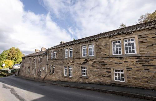 New Hobbit, stunning views, sleeps 42, Bar, Hot Tub - Foto 74