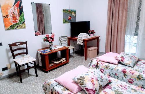 CASA D ARTE MARY 3 camere da letto 2 bagni salotto - Foto 7