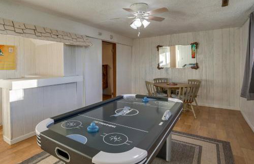 7 Mi to Munsinger Gardens Sartell Home with Deck - Foto 9