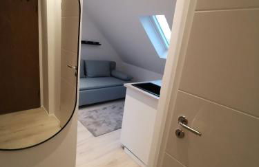 Dachzimmer mit Kochecke und Duschbad, nahe Messe - Foto 3